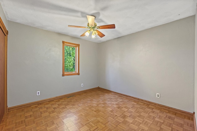 8099 Clearview Dr, ROCKFORD, Illinois 61102, 3 Bedrooms Bedrooms, ,2 BathroomsBathrooms,House,For Sale,Clearview Dr,202506818