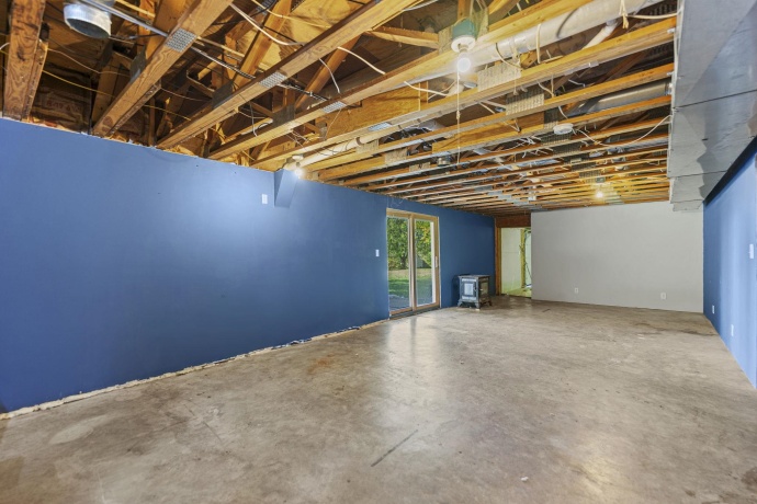 8099 Clearview Dr, ROCKFORD, Illinois 61102, 3 Bedrooms Bedrooms, ,2 BathroomsBathrooms,House,For Sale,Clearview Dr,202506818