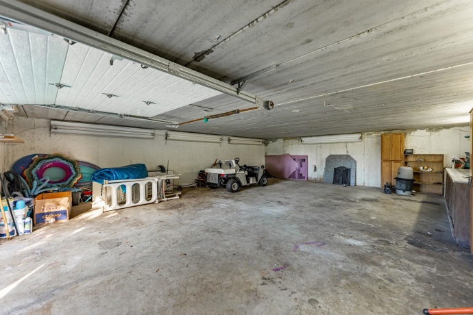 8099 Clearview Dr, ROCKFORD, Illinois 61102, 3 Bedrooms Bedrooms, ,2 BathroomsBathrooms,House,For Sale,Clearview Dr,202506818