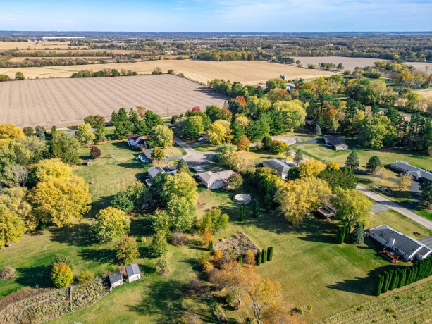 8099 Clearview Dr, ROCKFORD, Illinois 61102, 3 Bedrooms Bedrooms, ,2 BathroomsBathrooms,House,For Sale,Clearview Dr,202506818