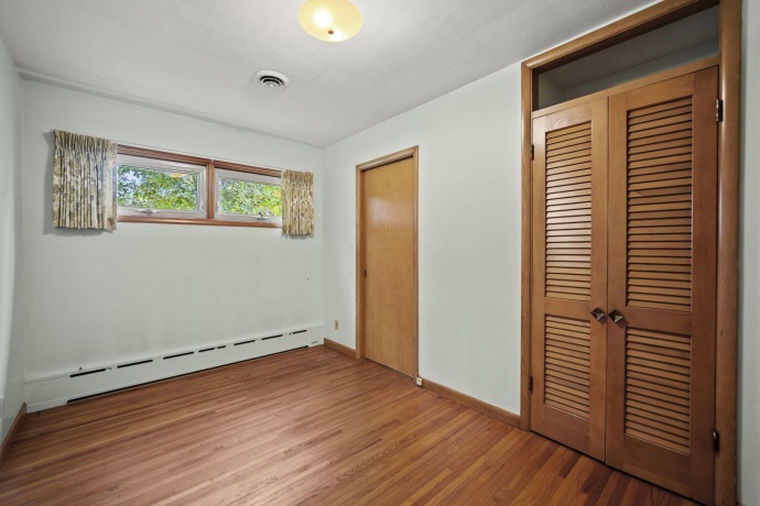 1205 7th, BELVIDERE, Illinois 61008, 3 Bedrooms Bedrooms, ,2 BathroomsBathrooms,House,For Sale,7th,202506496