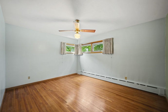 1205 7th, BELVIDERE, Illinois 61008, 3 Bedrooms Bedrooms, ,2 BathroomsBathrooms,House,For Sale,7th,202506496