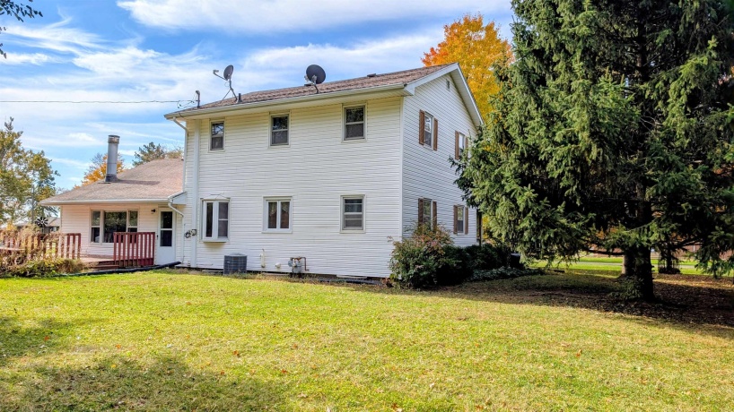 1873 Weller, MOUNT MORRIS, Illinois 61054, 3 Bedrooms Bedrooms, ,1 BathroomBathrooms,House,For Sale,Weller,202506819