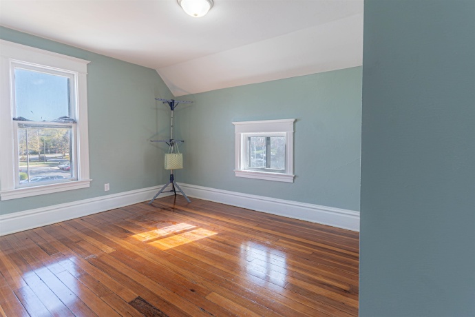 509 6th, ROCKFORD, Illinois 61107, 4 Bedrooms Bedrooms, ,1 BathroomBathrooms,House,For Sale,6th,202506820