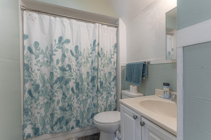 509 6th, ROCKFORD, Illinois 61107, 4 Bedrooms Bedrooms, ,1 BathroomBathrooms,House,For Sale,6th,202506820