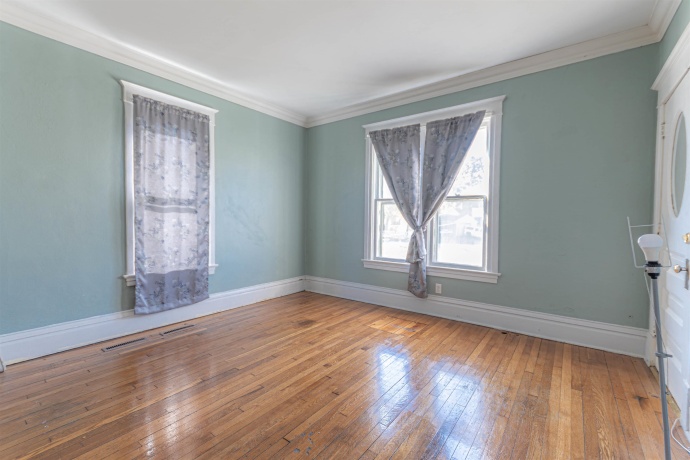 509 6th, ROCKFORD, Illinois 61107, 4 Bedrooms Bedrooms, ,1 BathroomBathrooms,House,For Sale,6th,202506820