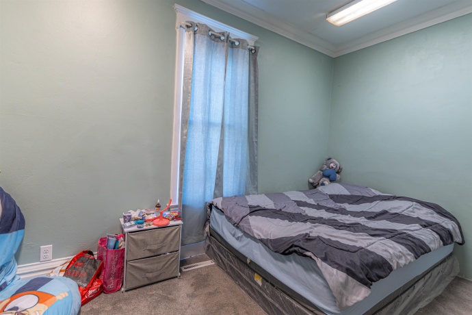 509 6th, ROCKFORD, Illinois 61107, 4 Bedrooms Bedrooms, ,1 BathroomBathrooms,House,For Sale,6th,202506820