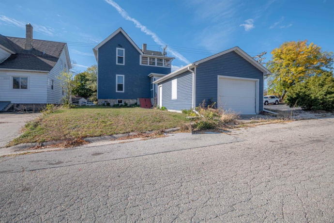 509 6th, ROCKFORD, Illinois 61107, 4 Bedrooms Bedrooms, ,1 BathroomBathrooms,House,For Sale,6th,202506820