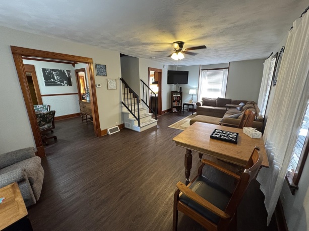 410 Carroll, MOUNT CARROLL, Illinois 61053, 3 Bedrooms Bedrooms, ,1 BathroomBathrooms,House,For Sale,Carroll,202506821