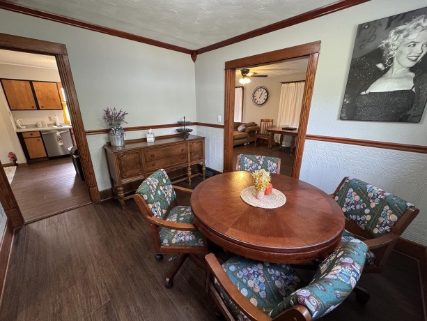 410 Carroll, MOUNT CARROLL, Illinois 61053, 3 Bedrooms Bedrooms, ,1 BathroomBathrooms,House,For Sale,Carroll,202506821