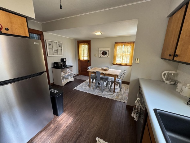 410 Carroll, MOUNT CARROLL, Illinois 61053, 3 Bedrooms Bedrooms, ,1 BathroomBathrooms,House,For Sale,Carroll,202506821