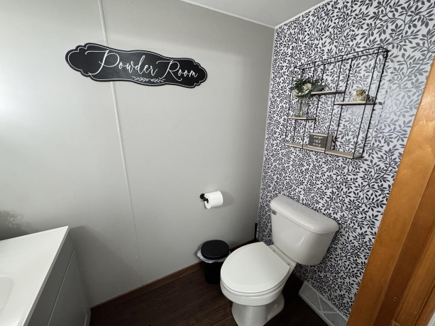 410 Carroll, MOUNT CARROLL, Illinois 61053, 3 Bedrooms Bedrooms, ,1 BathroomBathrooms,House,For Sale,Carroll,202506821