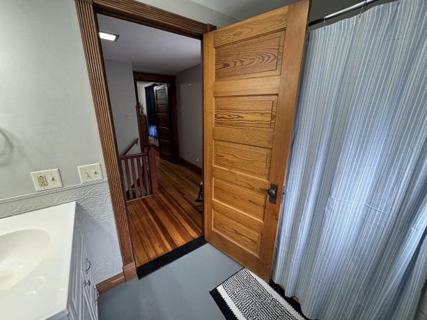 410 Carroll, MOUNT CARROLL, Illinois 61053, 3 Bedrooms Bedrooms, ,1 BathroomBathrooms,House,For Sale,Carroll,202506821