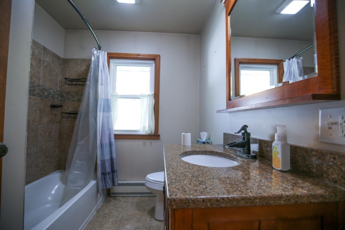 124 Brown, FRANKLIN GROVE, Illinois 61031, 3 Bedrooms Bedrooms, ,1 BathroomBathrooms,House,For Sale,Brown,202506825