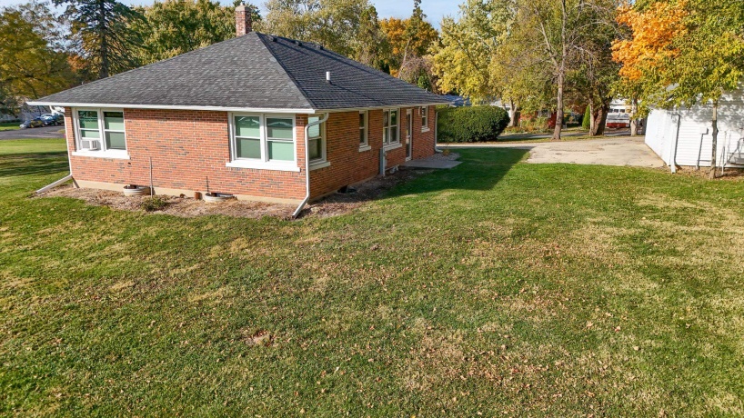 124 Brown, FRANKLIN GROVE, Illinois 61031, 3 Bedrooms Bedrooms, ,1 BathroomBathrooms,House,For Sale,Brown,202506825