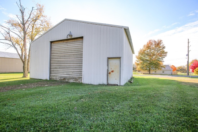 124 Brown, FRANKLIN GROVE, Illinois 61031, 3 Bedrooms Bedrooms, ,1 BathroomBathrooms,House,For Sale,Brown,202506825