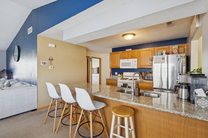 145 Penny, SYCAMORE, Illinois 60178, 2 Bedrooms Bedrooms, ,2 BathroomsBathrooms,Condominium,For Sale,Penny,202506824