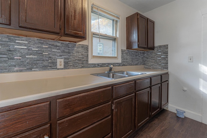 210 Stewart, ROCKFORD, Illinois 61108, 2 Bedrooms Bedrooms, ,1 BathroomBathrooms,House,For Sale,Stewart,202506827