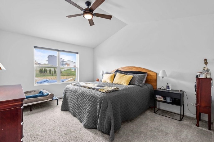 725 CLOVERLEAF, MARENGO, Illinois 60152, 3 Bedrooms Bedrooms, ,2 BathroomsBathrooms,House,For Sale,CLOVERLEAF,202506828