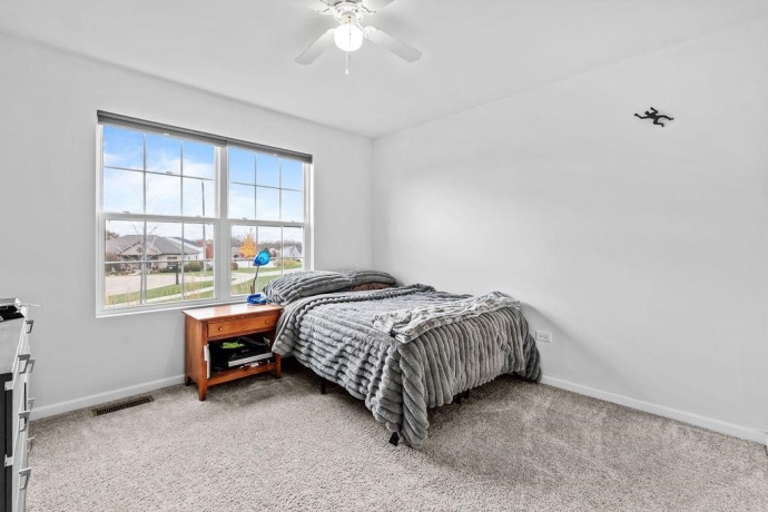 725 CLOVERLEAF, MARENGO, Illinois 60152, 3 Bedrooms Bedrooms, ,2 BathroomsBathrooms,House,For Sale,CLOVERLEAF,202506828