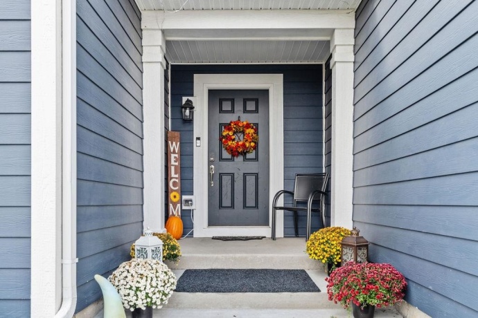 725 CLOVERLEAF, MARENGO, Illinois 60152, 3 Bedrooms Bedrooms, ,2 BathroomsBathrooms,House,For Sale,CLOVERLEAF,202506828