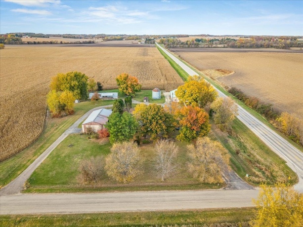 5070 Pecatonica, PECATONICA, Illinois 61063, 4 Bedrooms Bedrooms, ,3 BathroomsBathrooms,House,For Sale,Pecatonica,202506831