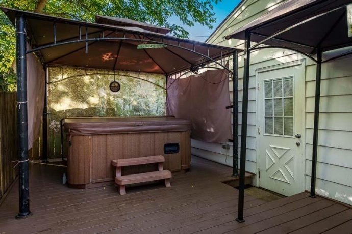 2617 9th, ROCKFORD, Illinois 61108, ,2 Units,For Sale,9th,202506836