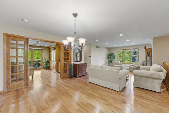 7220 WEATHERED OAK, ROCKFORD, Illinois 61107, 2 Bedrooms Bedrooms, ,2 BathroomsBathrooms,Condominium,For Sale,WEATHERED OAK,202506833