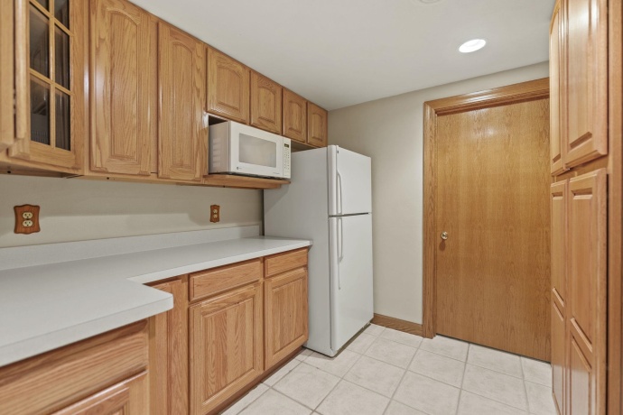 7220 WEATHERED OAK, ROCKFORD, Illinois 61107, 2 Bedrooms Bedrooms, ,2 BathroomsBathrooms,Condominium,For Sale,WEATHERED OAK,202506833