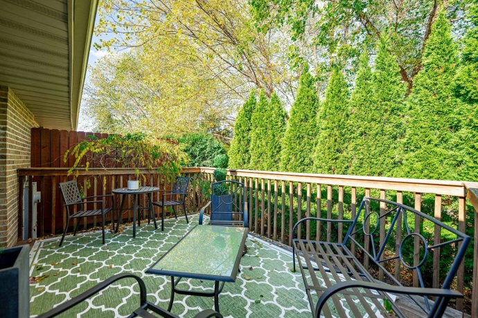 7220 WEATHERED OAK, ROCKFORD, Illinois 61107, 2 Bedrooms Bedrooms, ,2 BathroomsBathrooms,Condominium,For Sale,WEATHERED OAK,202506833