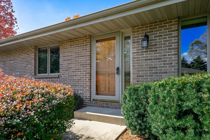 7220 WEATHERED OAK, ROCKFORD, Illinois 61107, 2 Bedrooms Bedrooms, ,2 BathroomsBathrooms,Condominium,For Sale,WEATHERED OAK,202506833