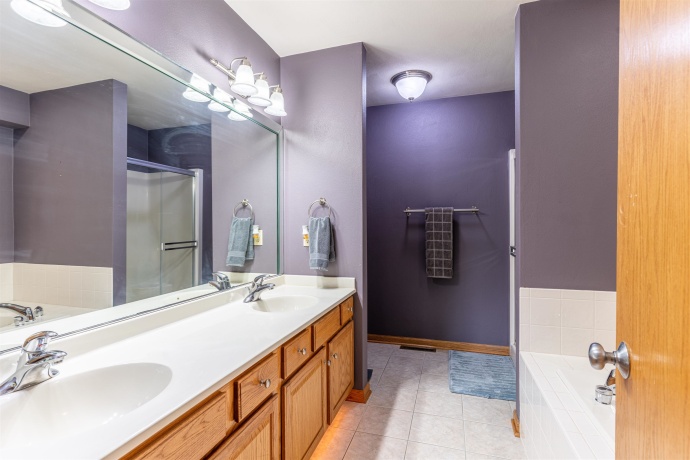 5196 Forest, ROCKFORD, Illinois 61109, 4 Bedrooms Bedrooms, ,2 BathroomsBathrooms,House,For Sale,Forest,202506839