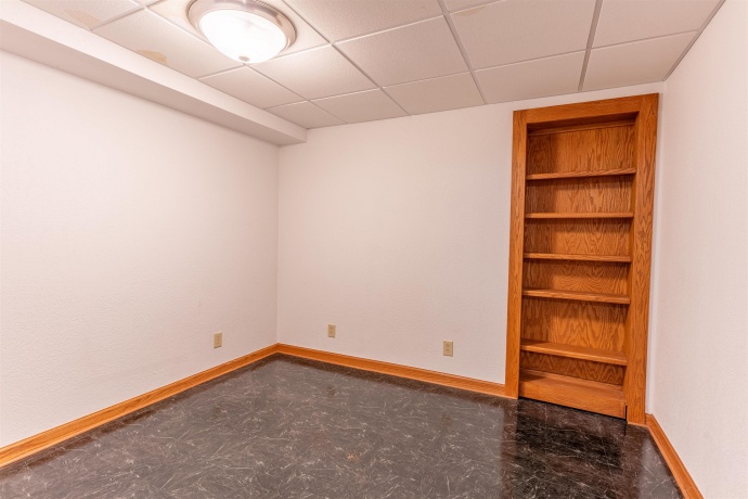 5196 Forest, ROCKFORD, Illinois 61109, 4 Bedrooms Bedrooms, ,2 BathroomsBathrooms,House,For Sale,Forest,202506839