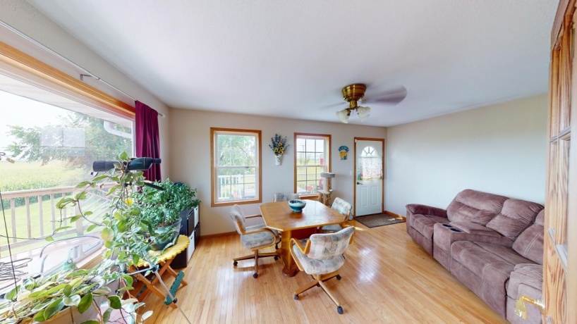 720 Smit, PROPHETSTOWN, Illinois 61277, 4 Bedrooms Bedrooms, ,3 BathroomsBathrooms,House,For Sale,Smit,202506840