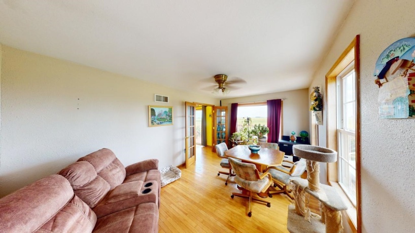 720 Smit, PROPHETSTOWN, Illinois 61277, 4 Bedrooms Bedrooms, ,3 BathroomsBathrooms,House,For Sale,Smit,202506840