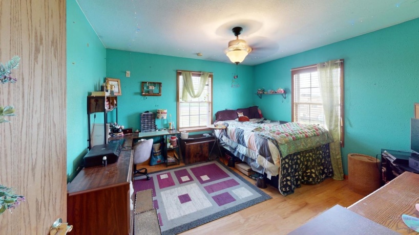 720 Smit, PROPHETSTOWN, Illinois 61277, 4 Bedrooms Bedrooms, ,3 BathroomsBathrooms,House,For Sale,Smit,202506840