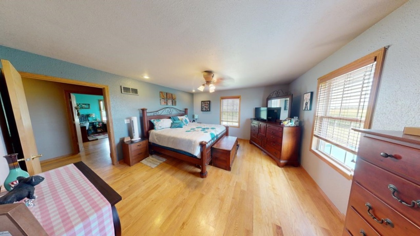 720 Smit, PROPHETSTOWN, Illinois 61277, 4 Bedrooms Bedrooms, ,3 BathroomsBathrooms,House,For Sale,Smit,202506840