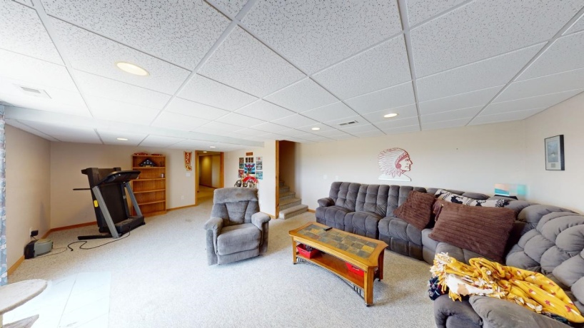 720 Smit, PROPHETSTOWN, Illinois 61277, 4 Bedrooms Bedrooms, ,3 BathroomsBathrooms,House,For Sale,Smit,202506840