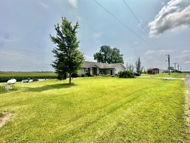 720 Smit, PROPHETSTOWN, Illinois 61277, 4 Bedrooms Bedrooms, ,3 BathroomsBathrooms,House,For Sale,Smit,202506840
