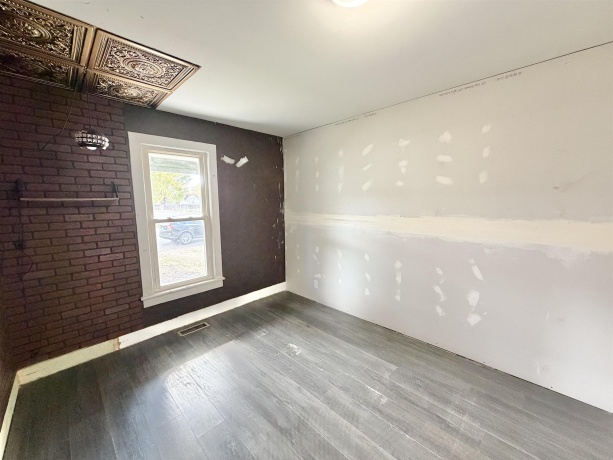 423 4th, BYRON, Illinois 61010, 3 Bedrooms Bedrooms, ,2 BathroomsBathrooms,House,For Sale,4th,202506842