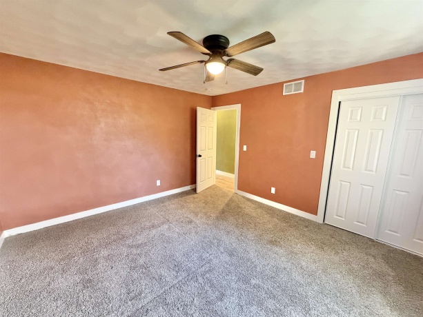 423 4th, BYRON, Illinois 61010, 3 Bedrooms Bedrooms, ,2 BathroomsBathrooms,House,For Sale,4th,202506842