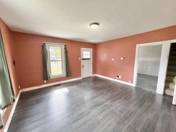 423 4th, BYRON, Illinois 61010, 3 Bedrooms Bedrooms, ,2 BathroomsBathrooms,House,For Sale,4th,202506842