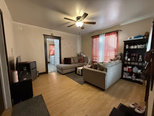 408 Gardiner, ROCKFORD, Illinois 61104, ,2 Units,For Sale,Gardiner,202506844