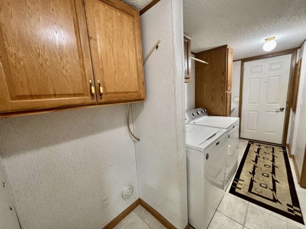 214 Wood, BELVIDERE, Illinois 61008, 3 Bedrooms Bedrooms, ,2 BathroomsBathrooms,House,For Sale,Wood,202506845