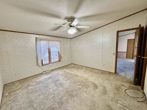 214 Wood, BELVIDERE, Illinois 61008, 3 Bedrooms Bedrooms, ,2 BathroomsBathrooms,House,For Sale,Wood,202506845