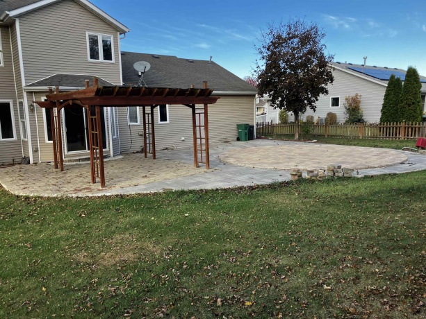 4503 WOODCLIFF, ROSCOE, Illinois 61073, 4 Bedrooms Bedrooms, ,3 BathroomsBathrooms,House,For Sale,WOODCLIFF,202506846