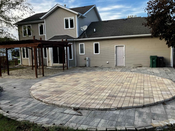 4503 WOODCLIFF, ROSCOE, Illinois 61073, 4 Bedrooms Bedrooms, ,3 BathroomsBathrooms,House,For Sale,WOODCLIFF,202506846