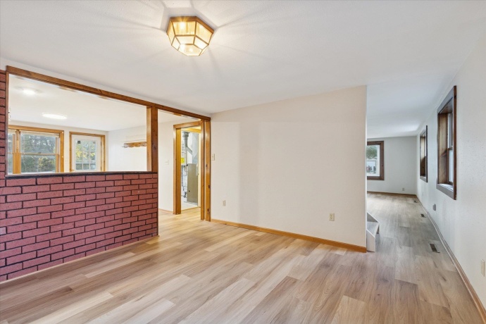 303 Ferry, ROCKTON, Illinois 61072, 3 Bedrooms Bedrooms, ,2 BathroomsBathrooms,House,For Sale,Ferry,202506847