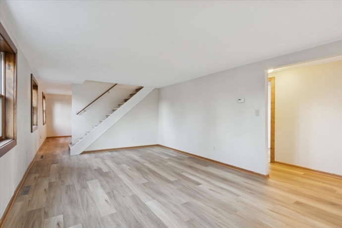 303 Ferry, ROCKTON, Illinois 61072, 3 Bedrooms Bedrooms, ,2 BathroomsBathrooms,House,For Sale,Ferry,202506847