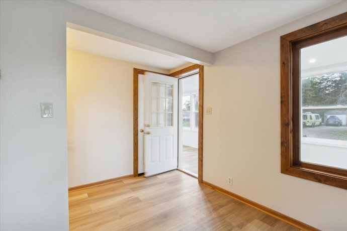 303 Ferry, ROCKTON, Illinois 61072, 3 Bedrooms Bedrooms, ,2 BathroomsBathrooms,House,For Sale,Ferry,202506847